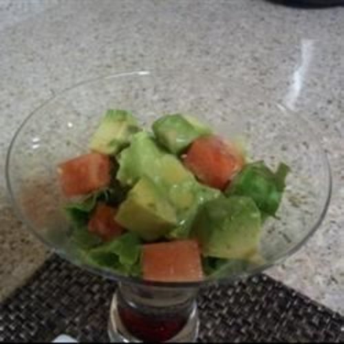 Cool-Off-the-Heat-Avocado-Wassermelonen-Salat