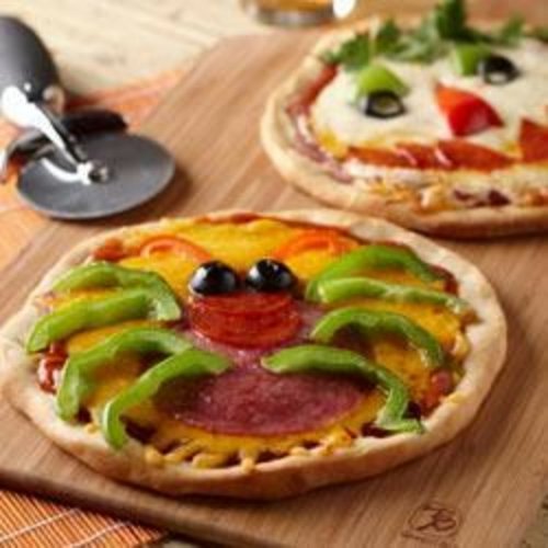 Gruselige Mini-Pizzas — Bild 1