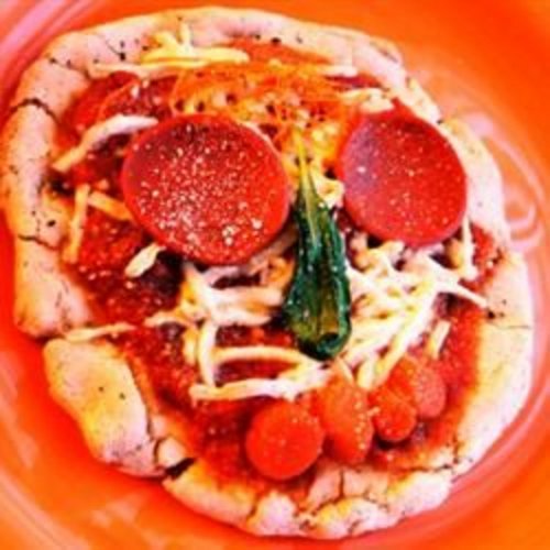 Gruselige Mini-Pizzas — Bild 4