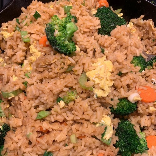Brokkoli und Reis Pfannengerichte — Bild 1